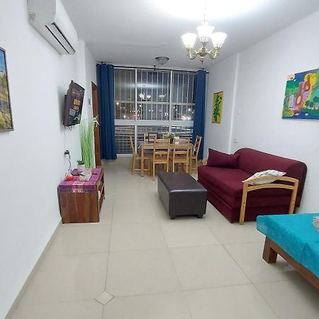 Adi'S Apartment - Тверия Экстерьер фото